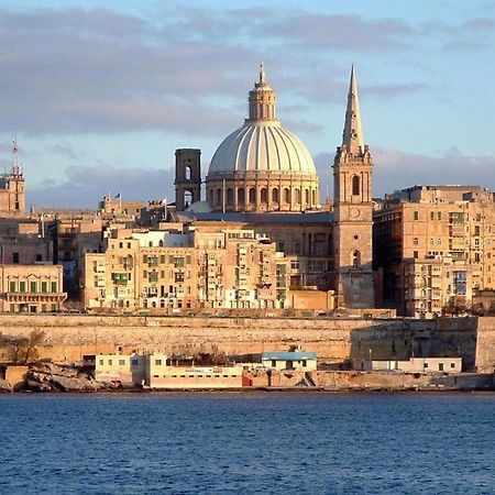 Marvellous Apartment With Valletta And Harbour Views Sliema Buitenkant foto