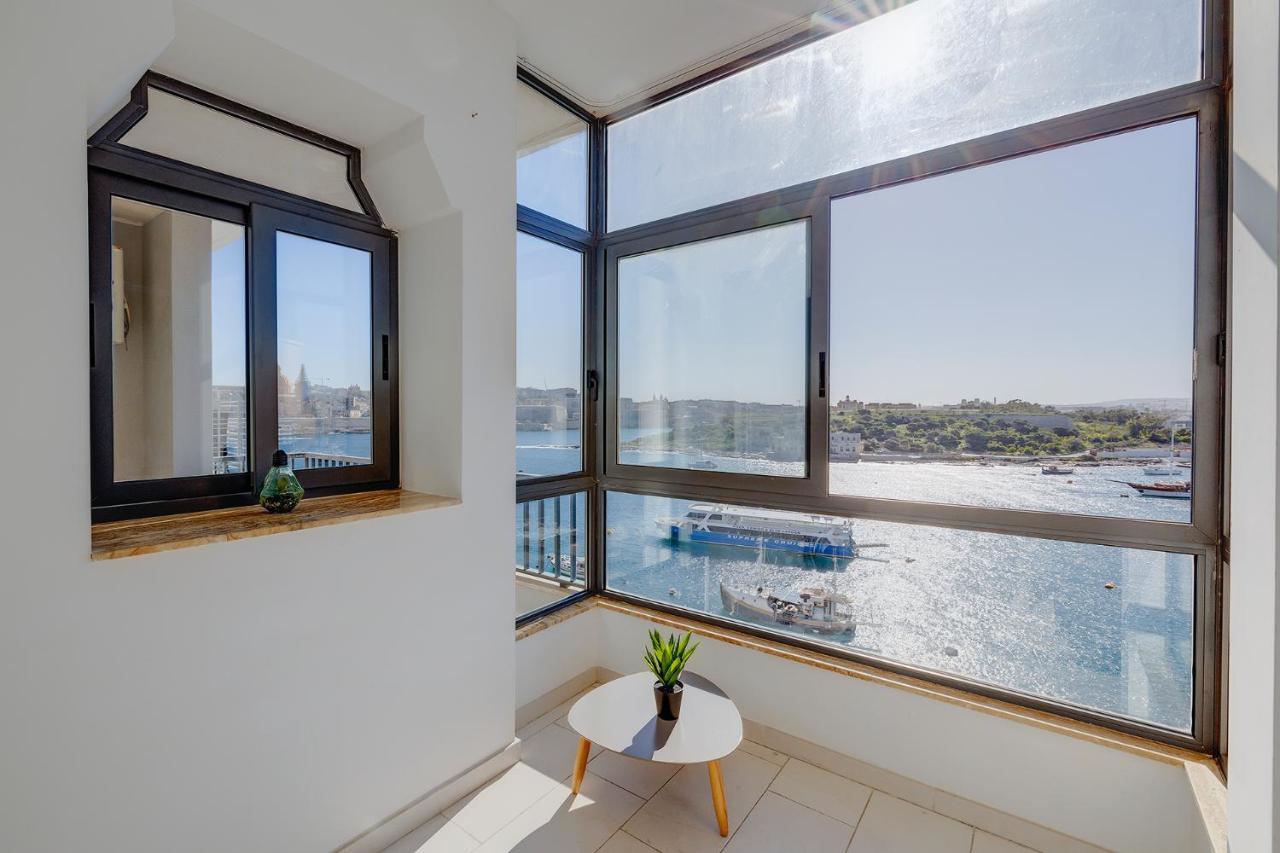 Marvellous Apartment With Valletta And Harbour Views Sliema Buitenkant foto