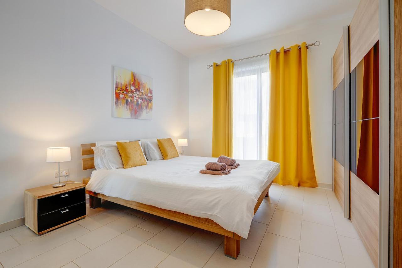 Marvellous Apartment With Valletta And Harbour Views Sliema Buitenkant foto