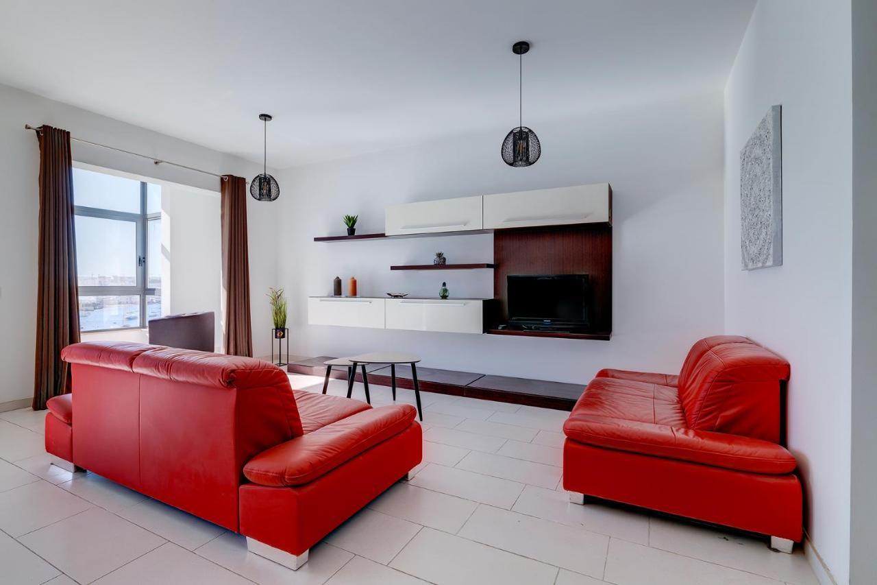 Marvellous Apartment With Valletta And Harbour Views Sliema Buitenkant foto