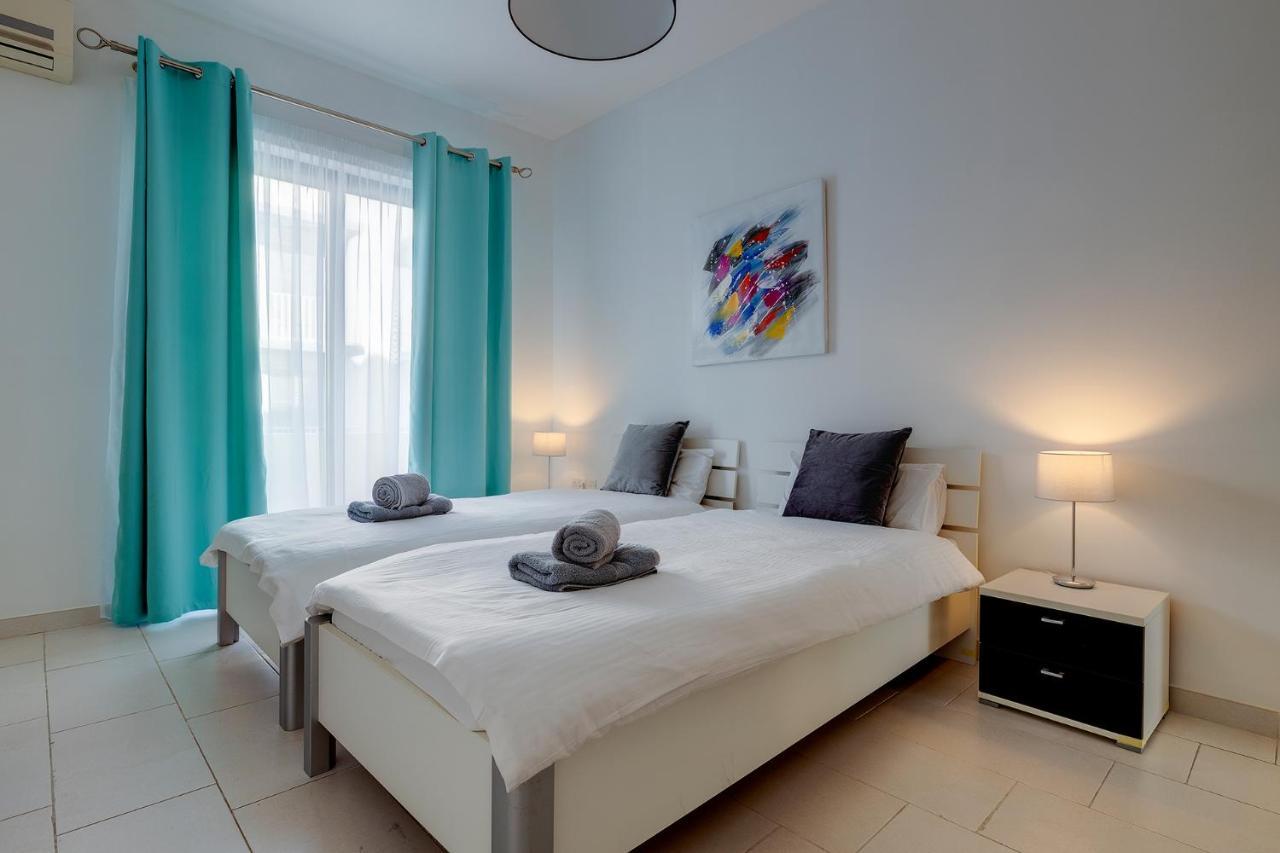 Marvellous Apartment With Valletta And Harbour Views Sliema Buitenkant foto