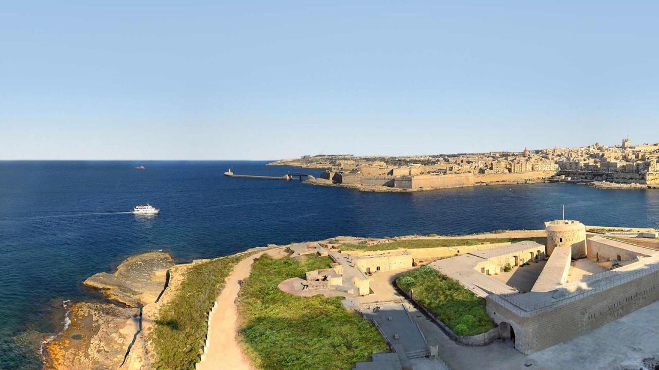 Marvellous Apartment With Valletta And Harbour Views Sliema Buitenkant foto